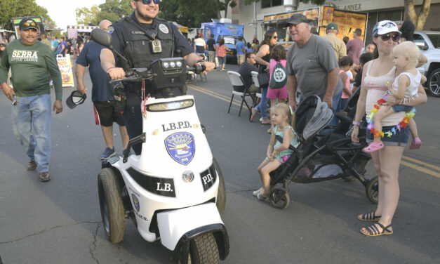 LOS BANOS CELBERATES NATIONAL NIGHT OUT