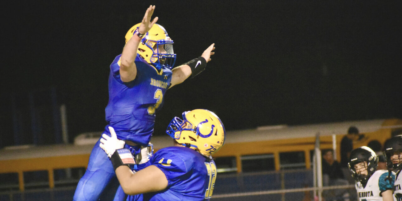 Dos Palos prevails in TD shootout