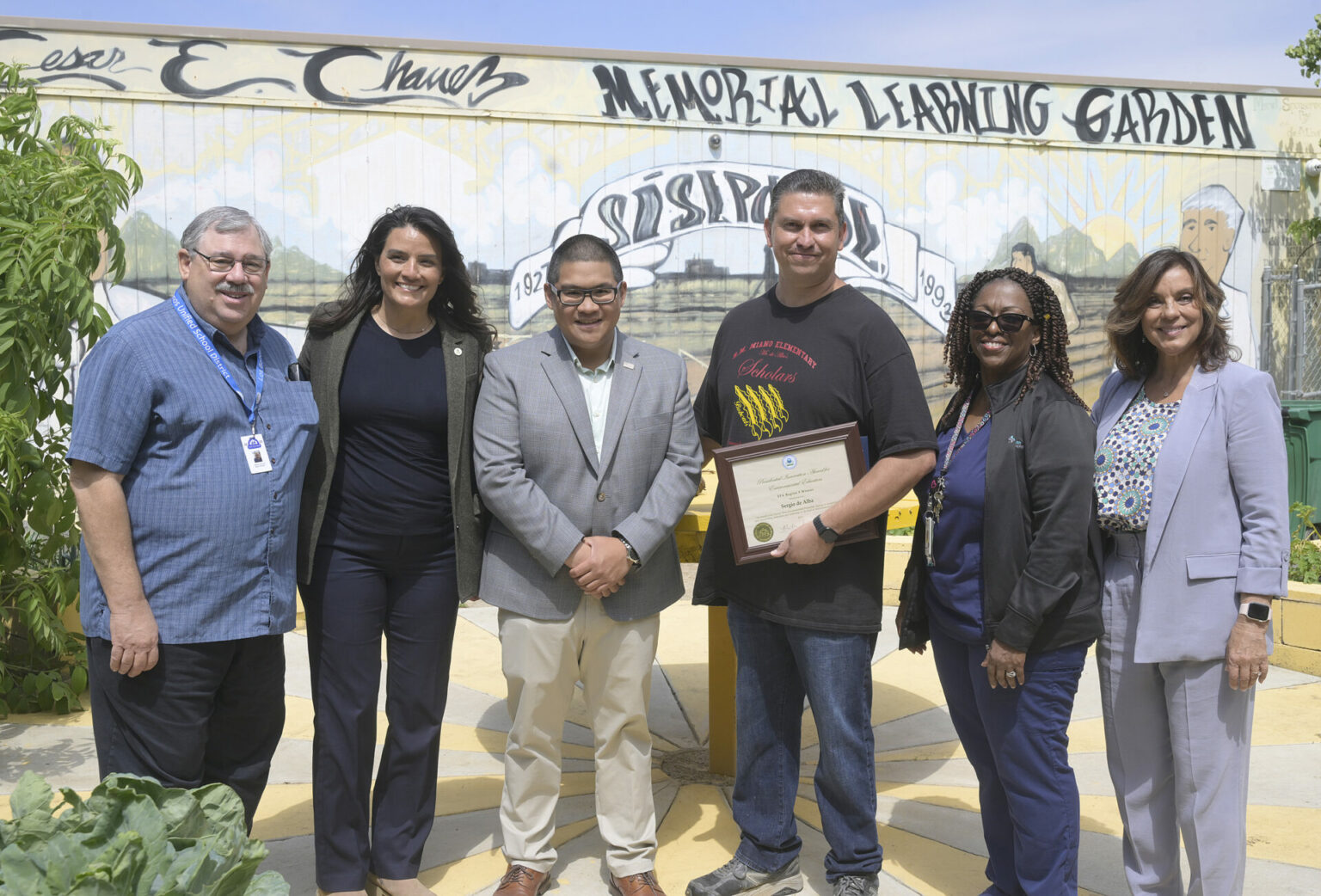 Los Banos elementary school teacher is honored by US EPA The Westside