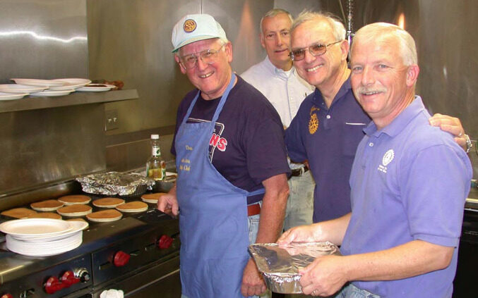 Los Banos Rotary Pancake Breakfast returns Sept. 16 as part of chamber’s Downtown Fair