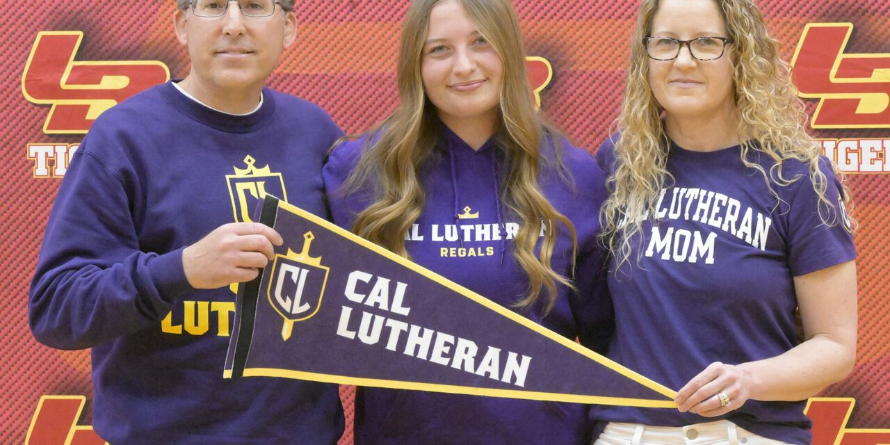 Tigers girls tennis star signs national letter of intent with Cal Lutheran