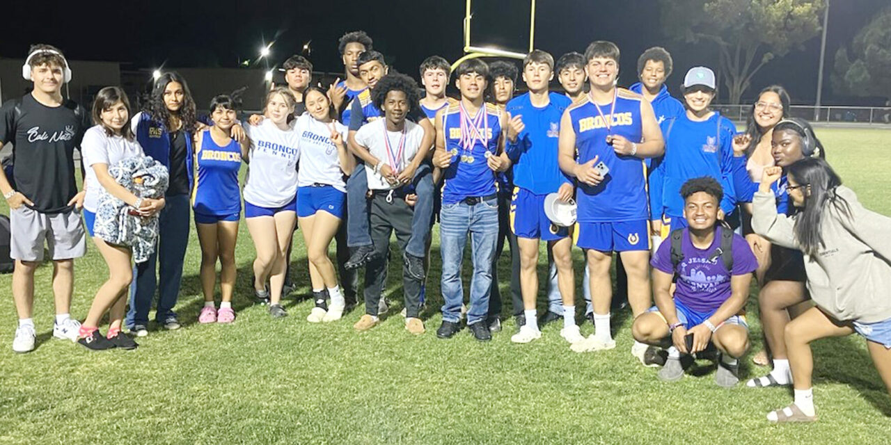 Dos Palos track team places 3rd at Divisionals