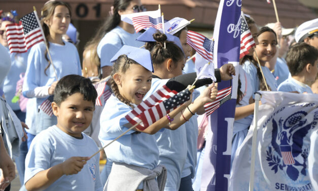 Grasslands, Creekside and Los Banos High earn awards for Veterans Parade entries