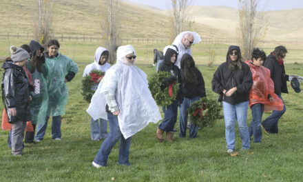 Local students participate in Wreaths Across America