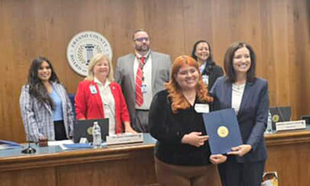 Mendota HS senior Sandra Melchor Toledo awarded Superintendent Superstar Award