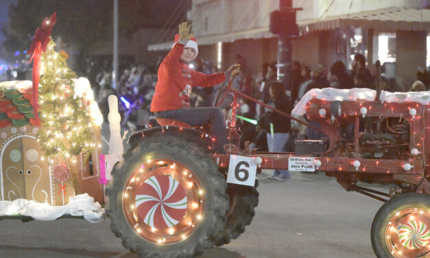 DP Lions Club hosting annual Christmas Decorating Contest