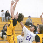 Tiger frosh participate in Golden Valley tournament