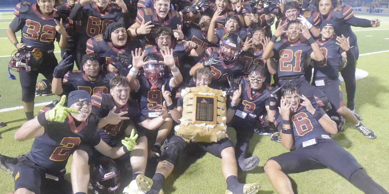 Los Banos Tigers defeat Dos Palos Broncos 22-19