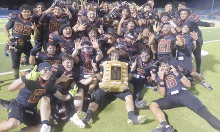 Los Banos Tigers defeat Dos Palos Broncos 22-19